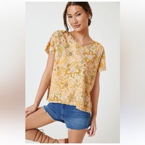 Anthropologie (Pilcro) Paisley/Floral Print Swing Tee Size XL
